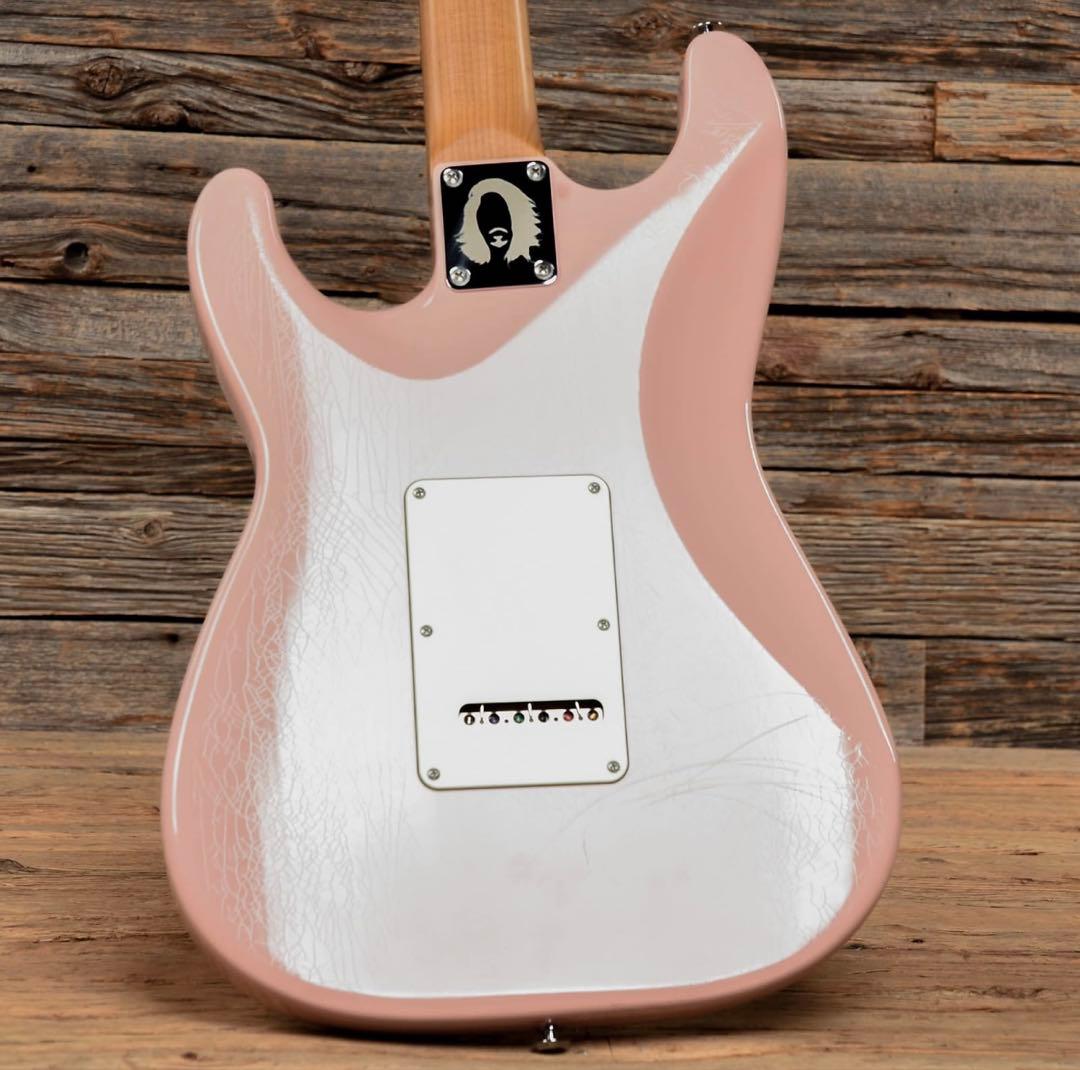 ギター Suhr Mateus Asato Signature Classic S