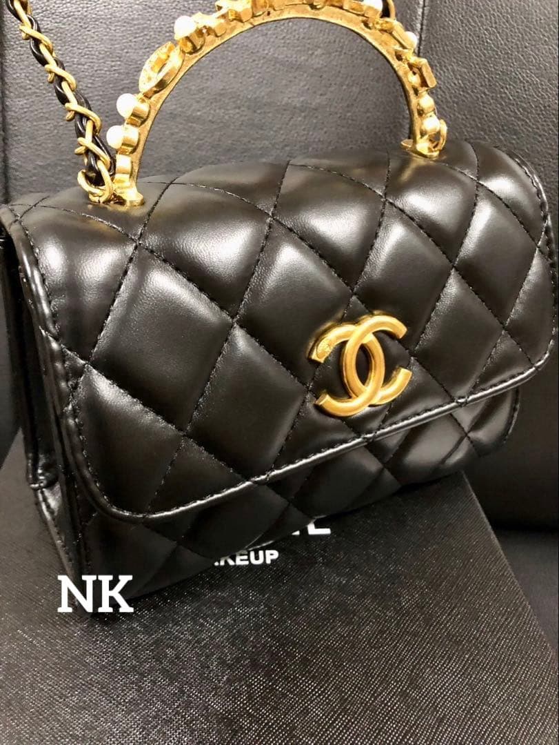 パール付き　シャネル　ノベルティ　ショルダーバッグ　ブラック　VIP