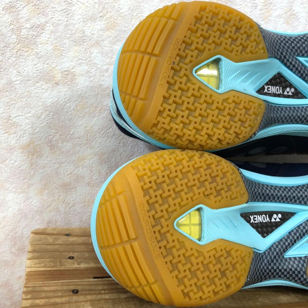 【美品】YONEX パワークッションスリム SHB65Z3S 26.5cm