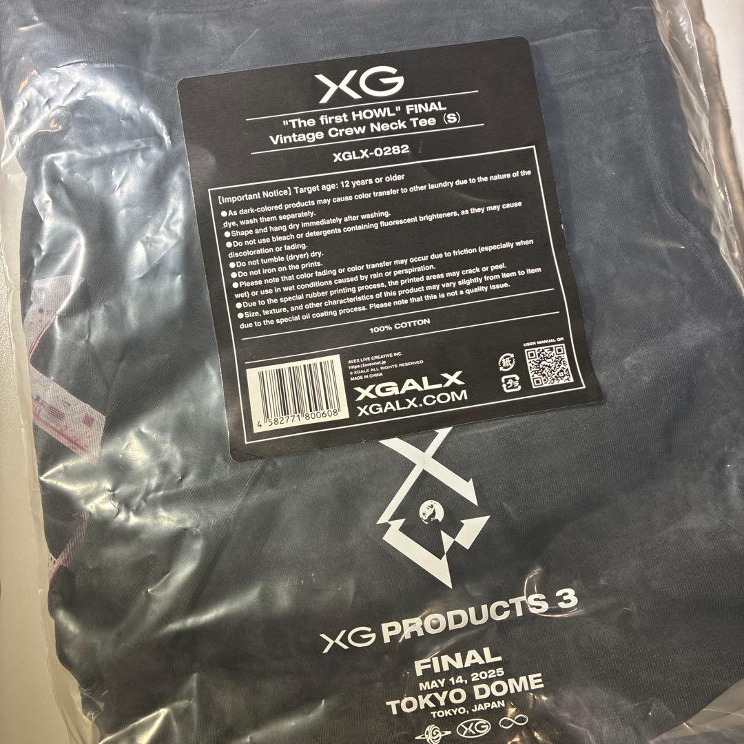 アイドル XG The first HOWL FINAL Crew Neck Tee S