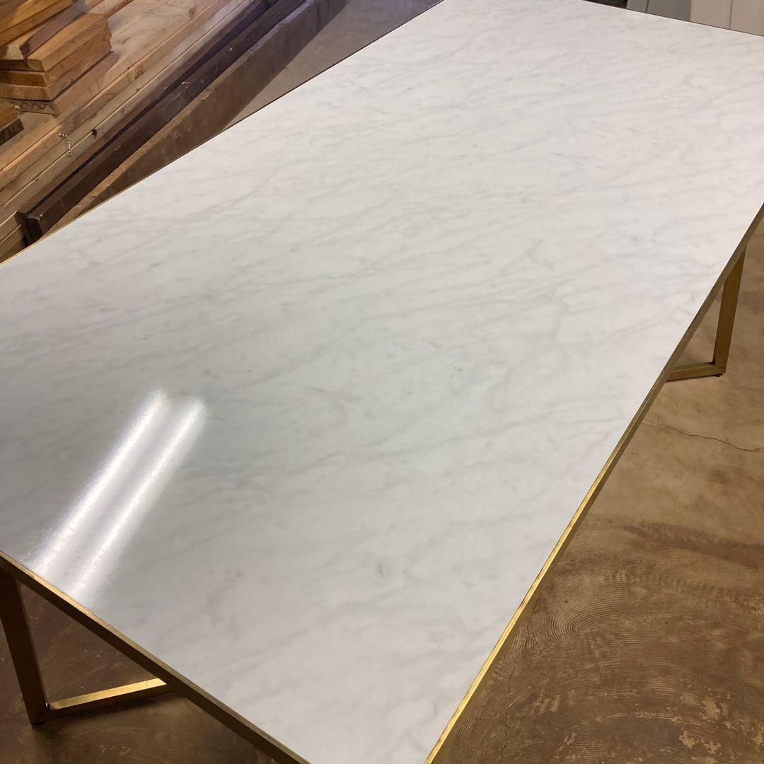 【送料込み】アンティーク　大理石風テーブル　ゴールドフレーム　店舗什器