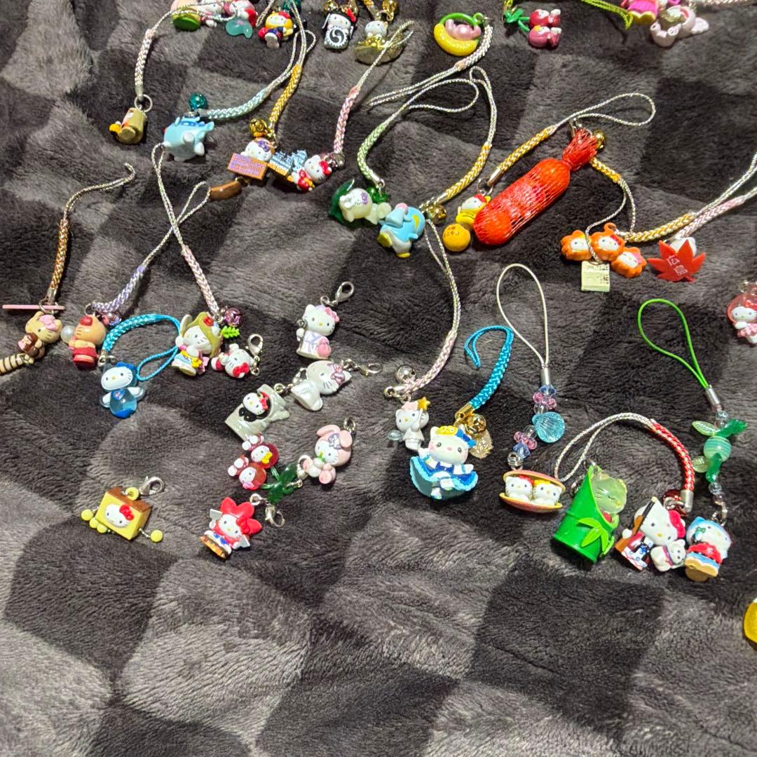 ハローキティ ストラップ 50個　レア品　ご当地キティ　コレクション