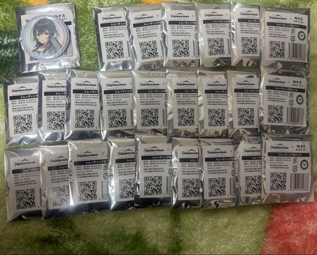 月村手毬　極楽湯　缶バッジ25点