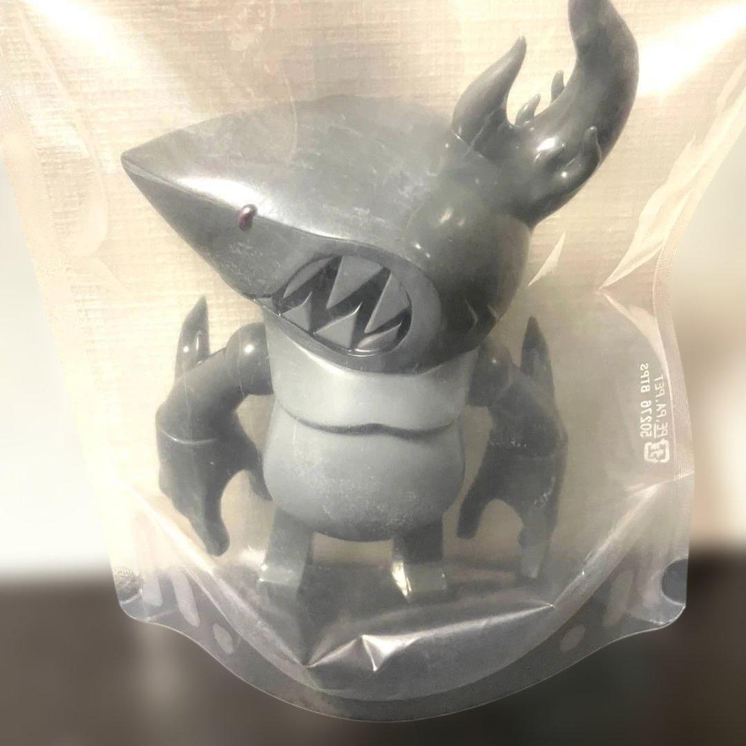 RAGING SHARK　13th COLOR EINFARBIG /TOUMA