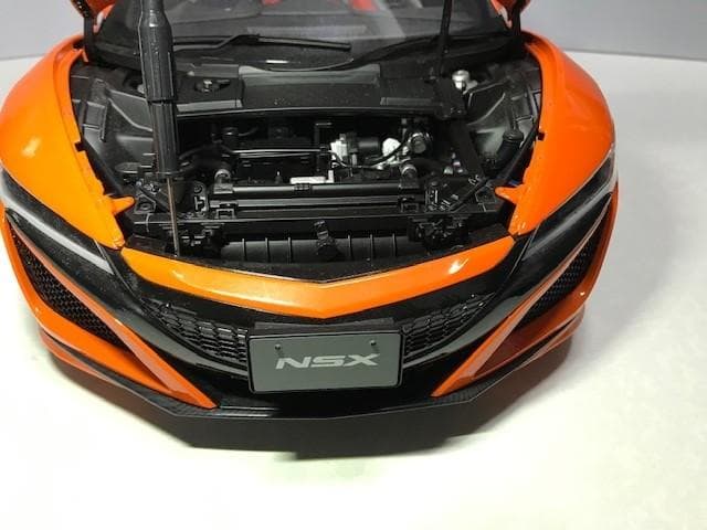 【デアゴスティーニ完成品】ホンダ　HONDA　NSX　1/8スケール