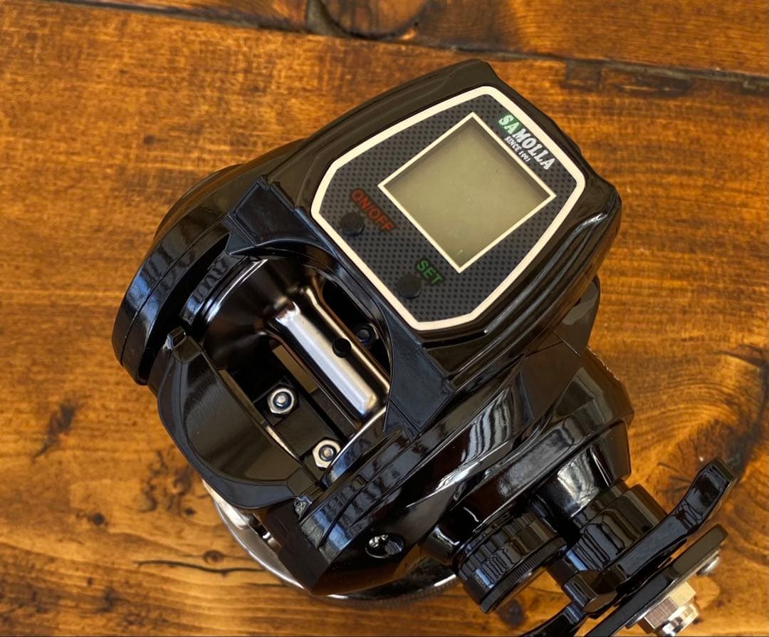 デジタルカウンター付きベイトリール　右巻き　ジギング　大型　デジタルリール