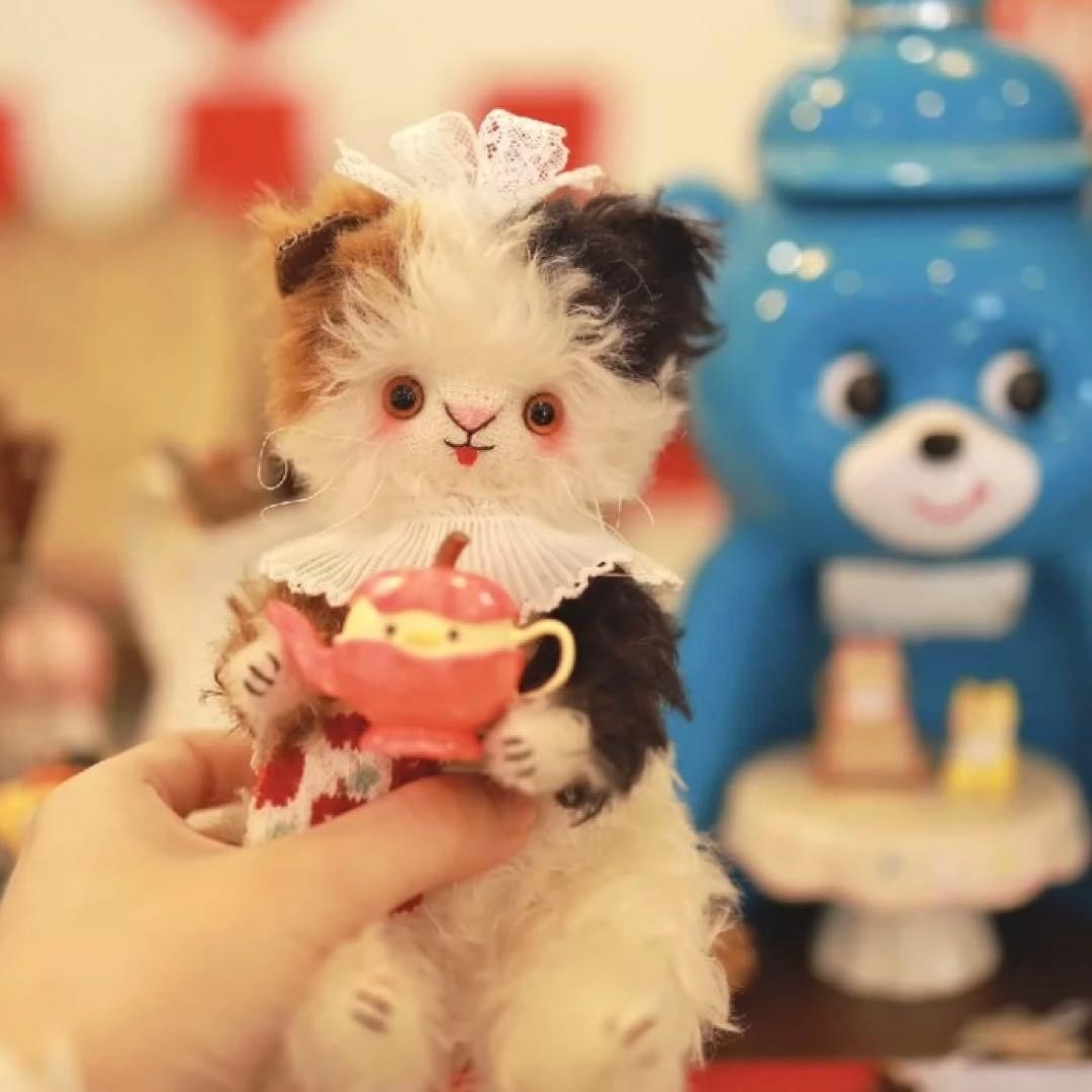 ベロ出しの三毛ちゃん 三毛猫 ねこ ぬいぐるみ 海外作家様 OOAK テディベア