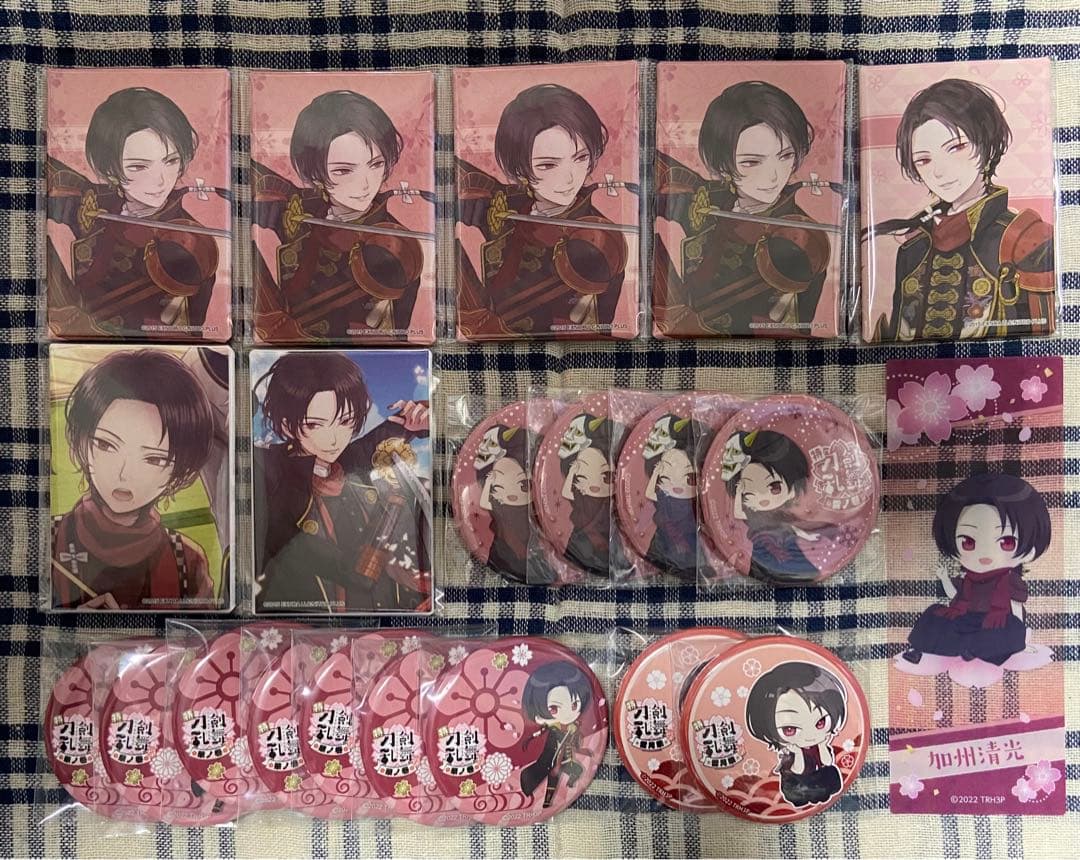 刀剣乱舞　スクエア缶バッジ　花丸　ちびキャラ缶バッジ　加州