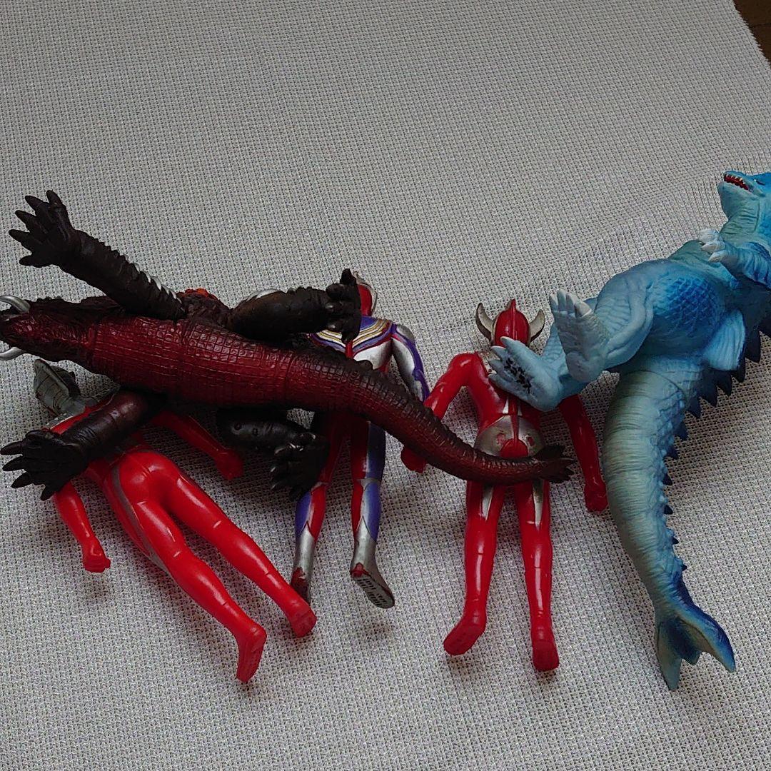 ウルトラマン(隊員、怪獣含)&仮面ライダー他戦隊ものソフビ フィギュア