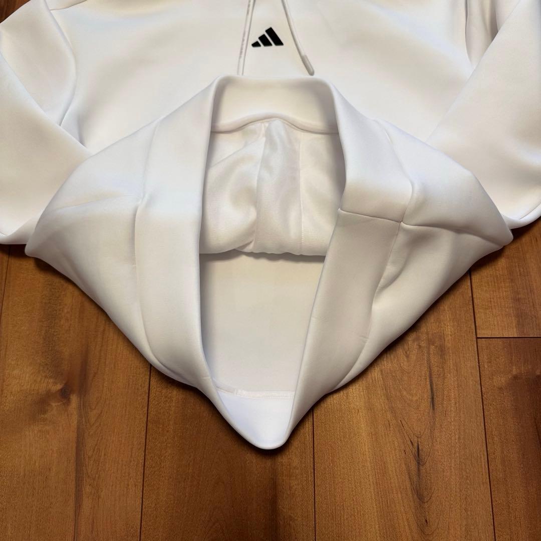 ダンボールニット　セットアップ　ビッグアディダスロゴ　春秋冬　XL 長袖 白