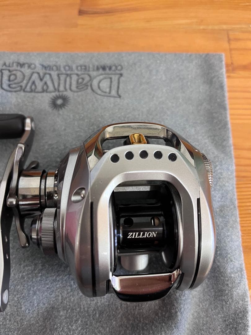 ダイワ TDジリオン 100PL クレイジークランカー