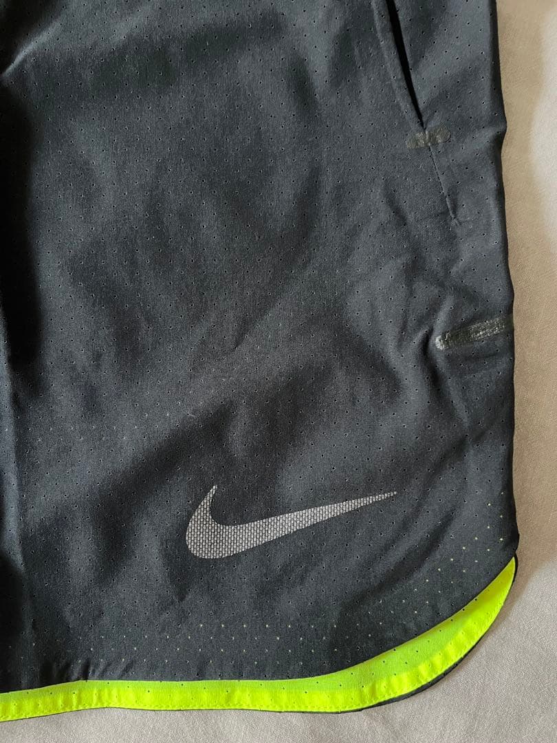 【お得！５点セット】NIKEランニングウェアLサイズ【未使用品】