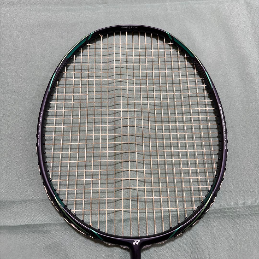 YONEX ヨネックス アストロクスネクステージ　4UG5