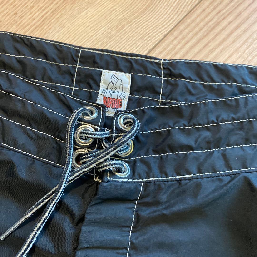 「BIRD WELL」 ボードショーツ