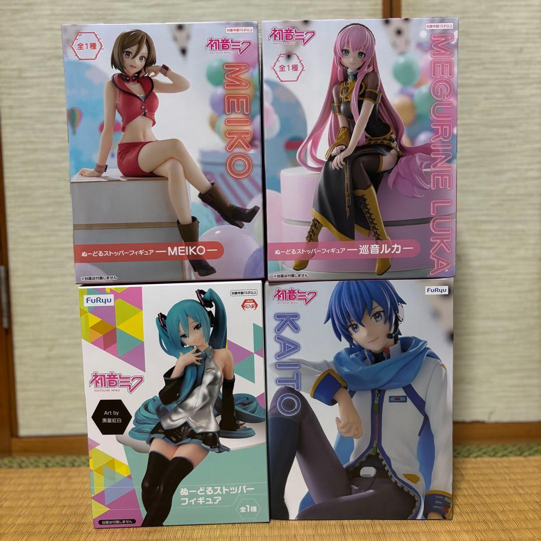 ぬーどるストッパーフィギュア 初音ミク　巡音ルカ　MEIKO KAITO