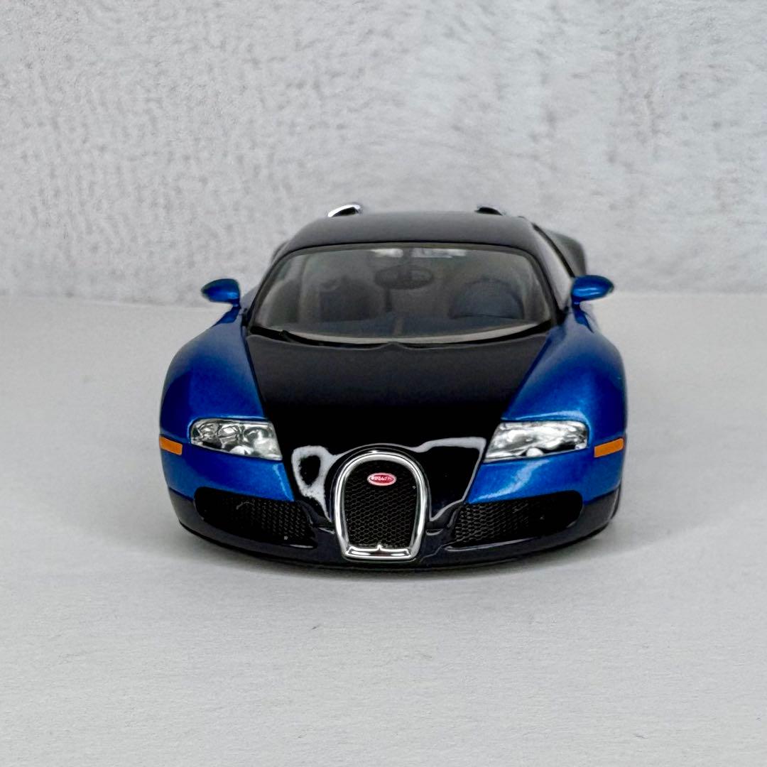 オートアート ブガッティ ヴェイロン 16.4 1/43 シリアルNo.付き