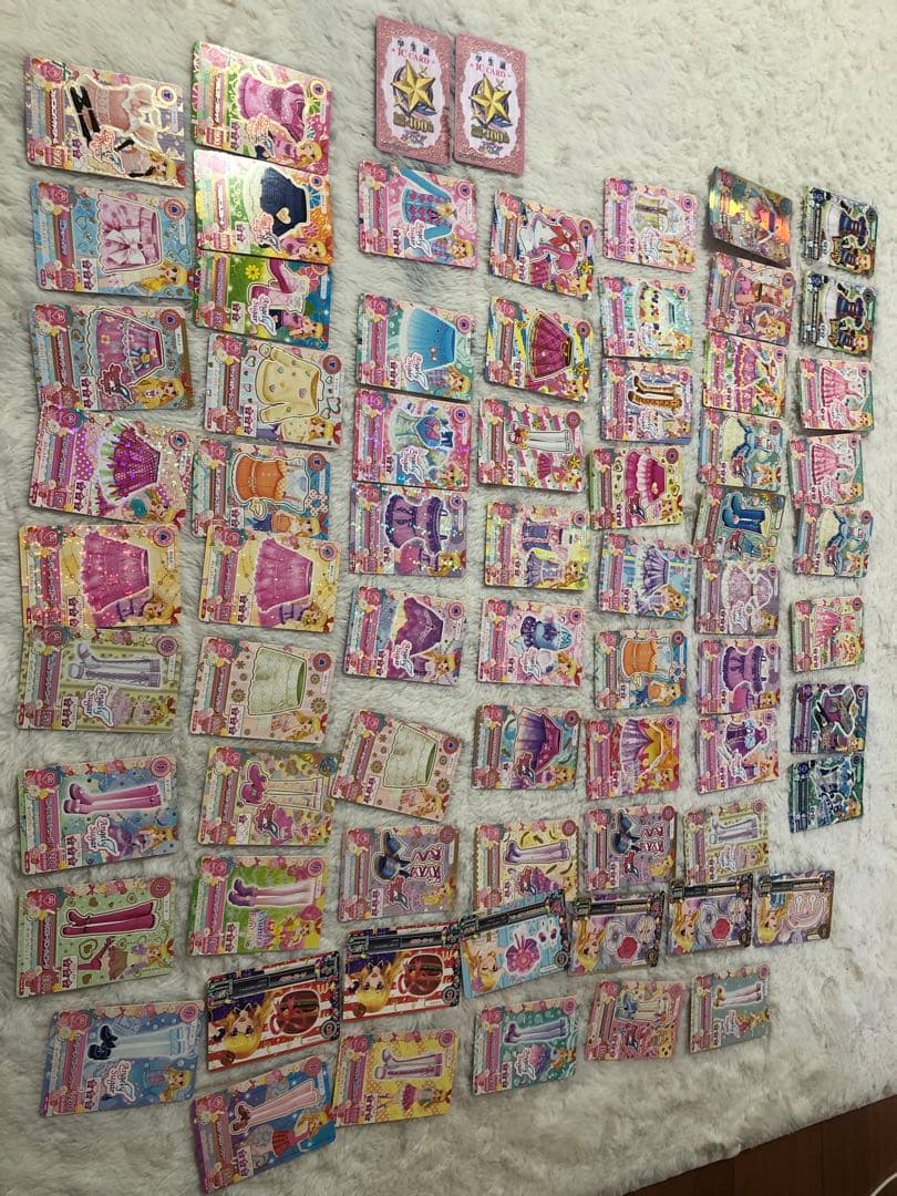 ★バインダー3つ➕アイカツカード約300枚★