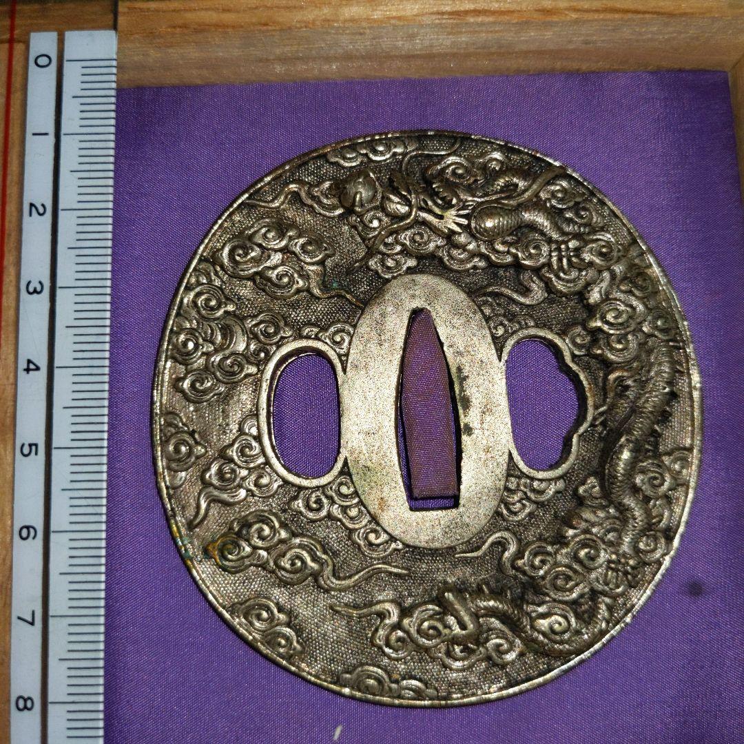 刀剣鐔　一対　木箱入り