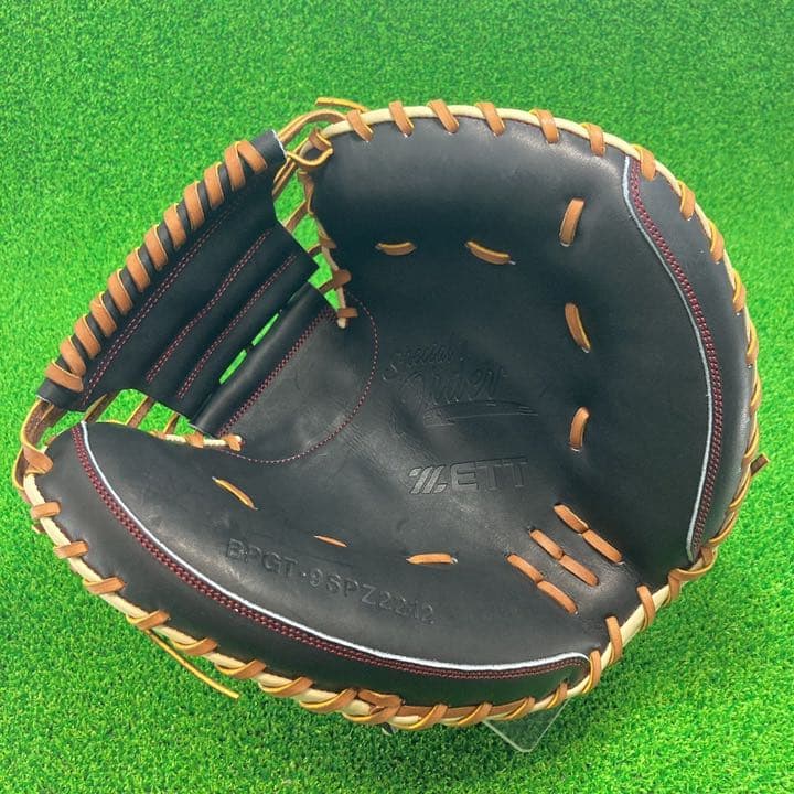 ZETT ゼット捕手 硬式キャッチャーミット 硬式野球　グローブ　右投げ 670
