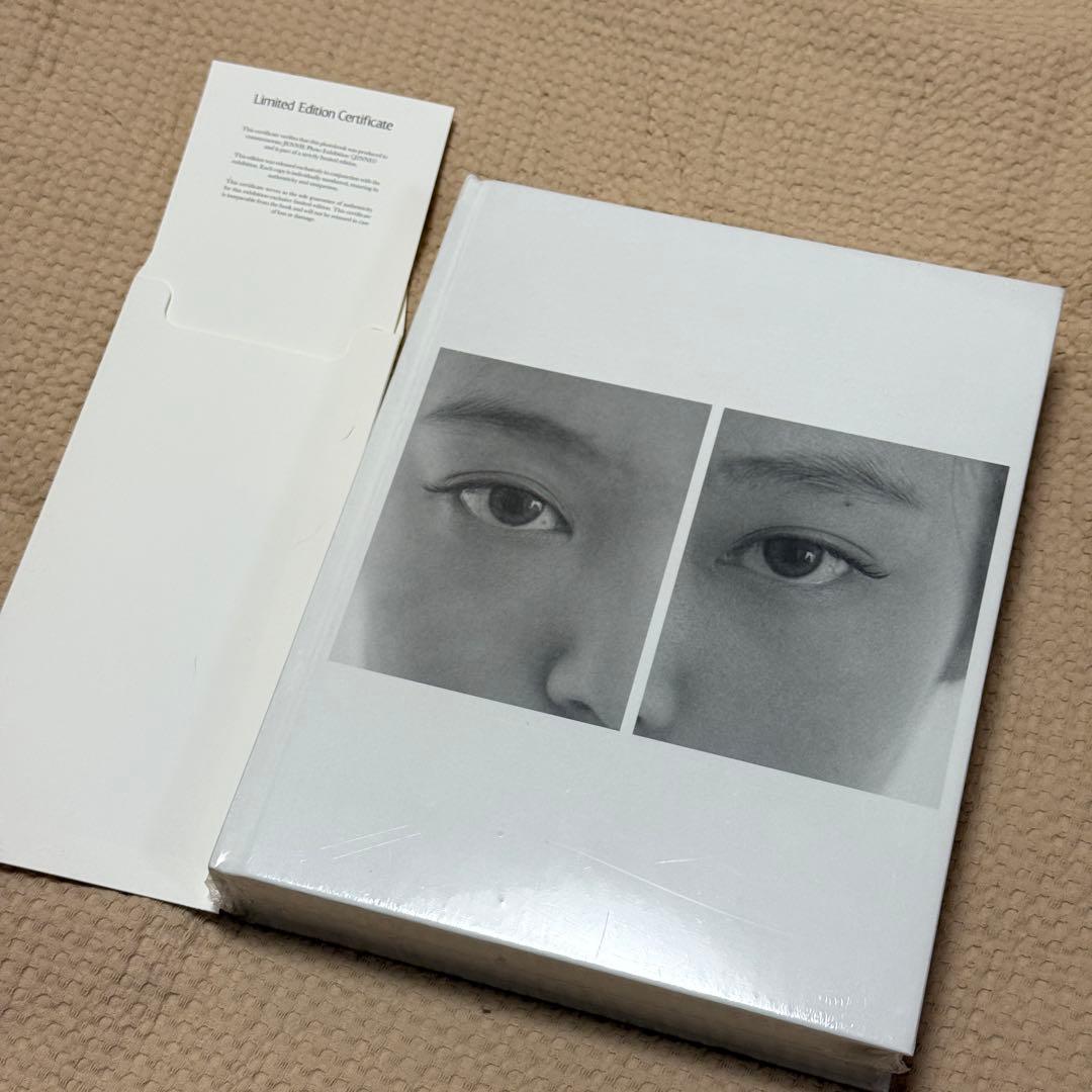 JENNIE 写真展 <J2NNI5> POPUP Photobook