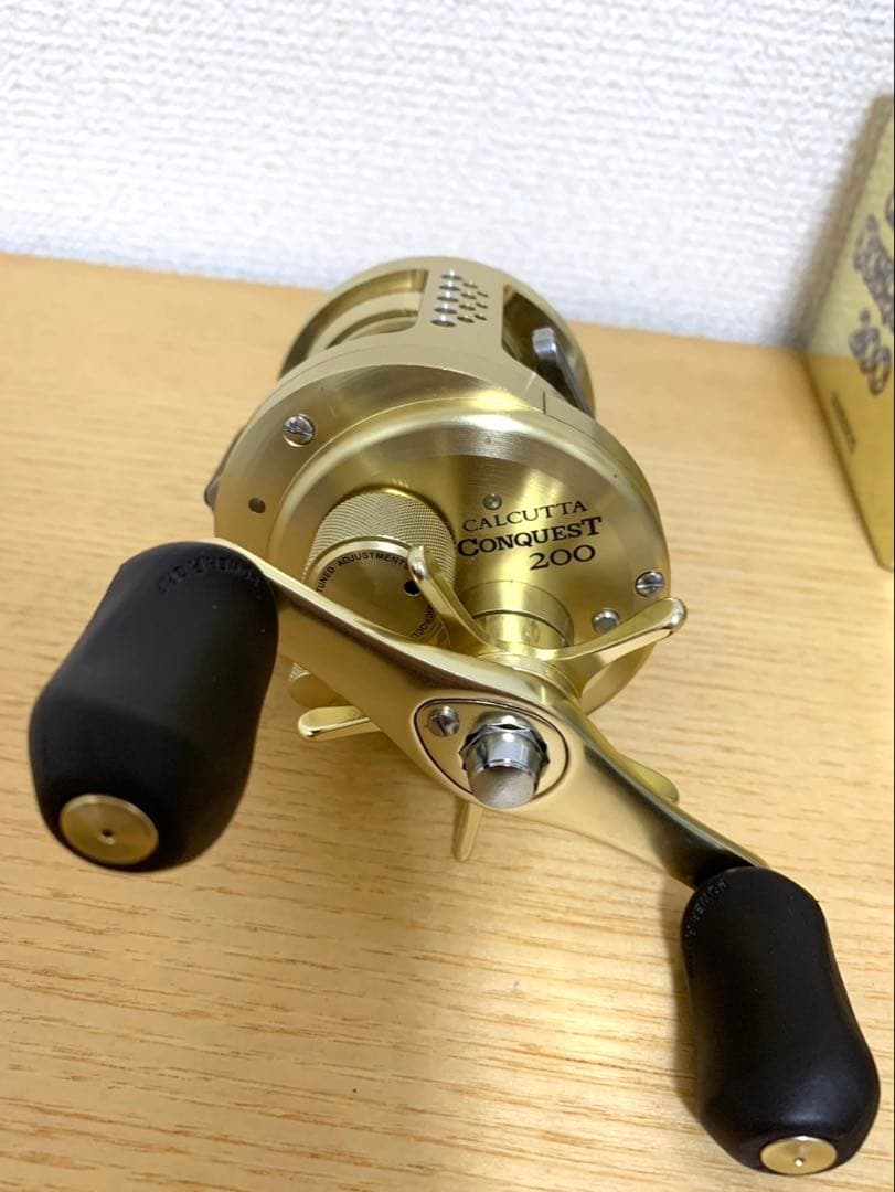 シマノ　00カルカッタコンクエスト200