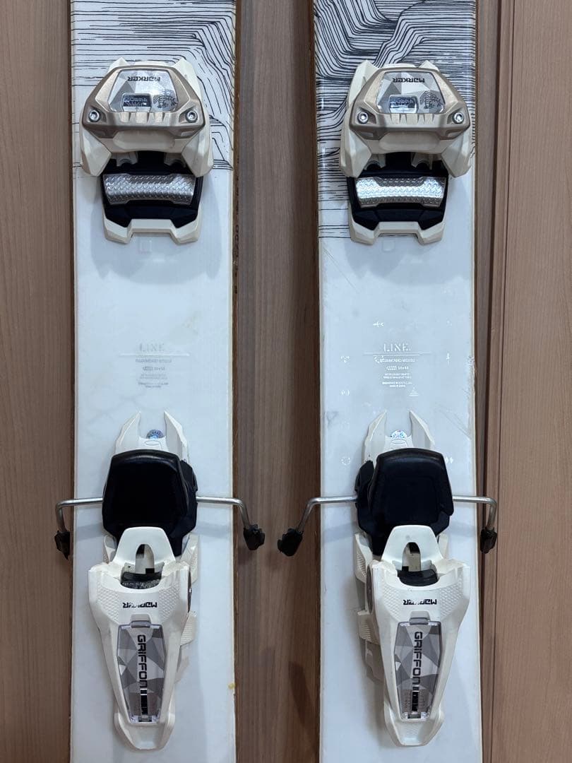 LINE PESCADO 180 158-125-144 エリック・ポラード