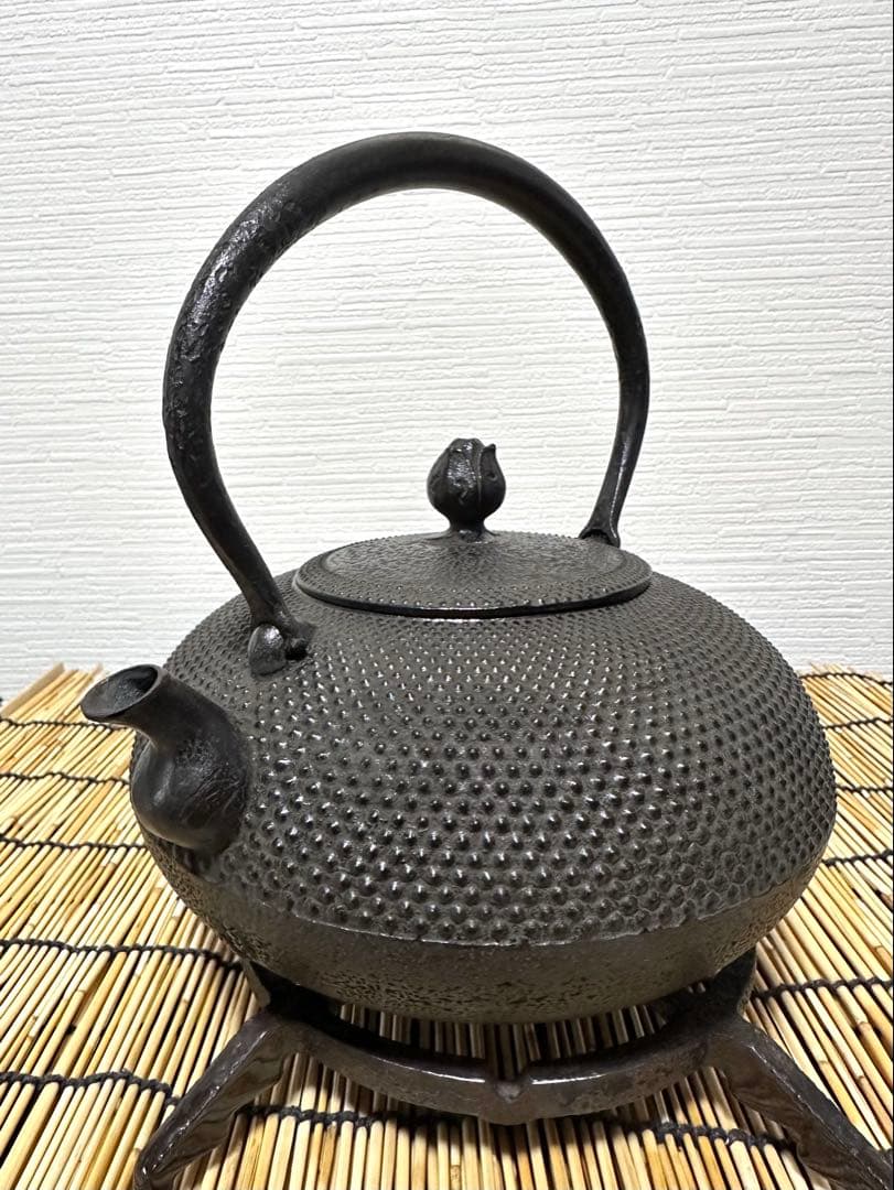 デッドコンディション、付属品付　南部金狐堂　１５型算玉形　南部鉄瓶　南部鉄器