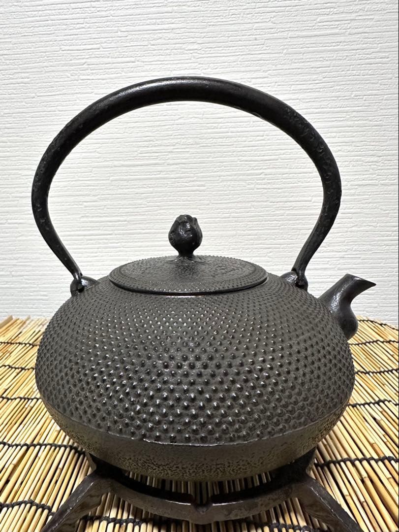 デッドコンディション、付属品付　南部金狐堂　１５型算玉形　南部鉄瓶　南部鉄器