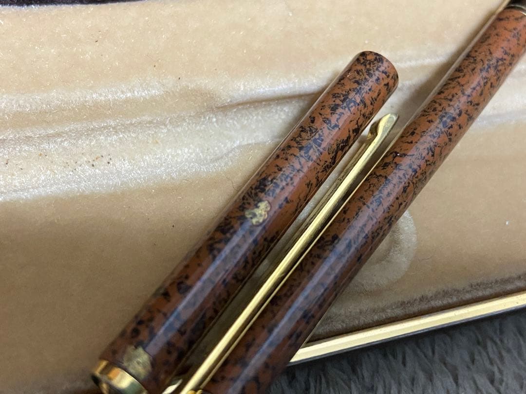 GUCCI ボールペン ブラウン