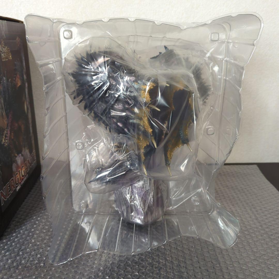 【希少・美品】歴戦王 ネルギガンテ クリエイターズモデル フィギュア カプコン