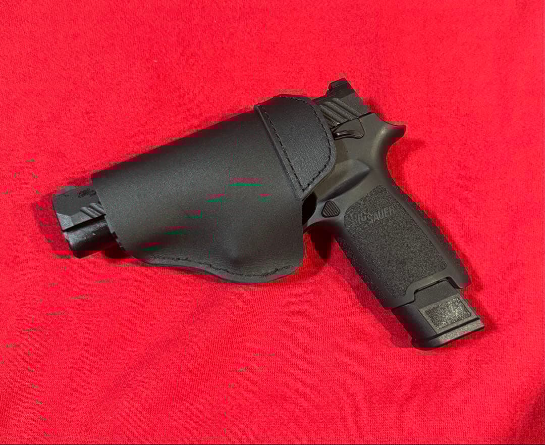 東京マルイ　SIG m17 ホルスター付き