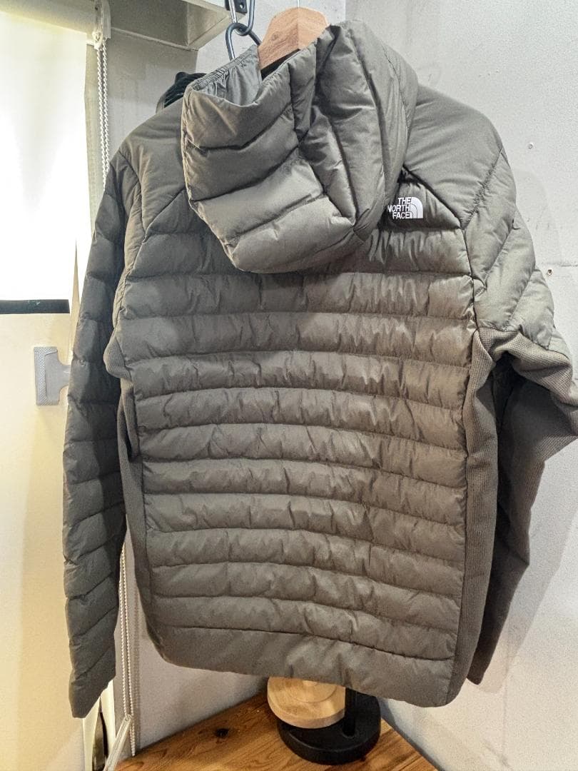 ザ ノースフェイス　RED RUN HOODIE　NY82576 Tトープ　XL