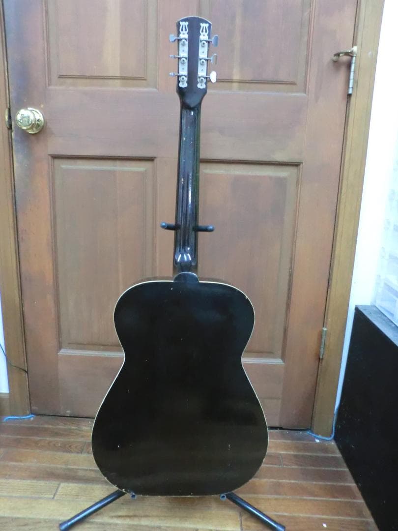 タカミネ製Montano