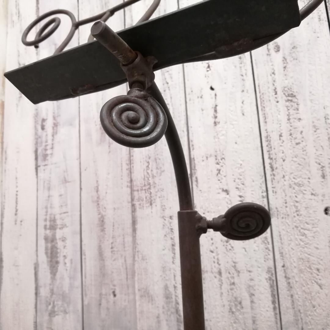 アイアンスタンド　アンティーク　シャビー　看板　メニュー　ディスプレイ