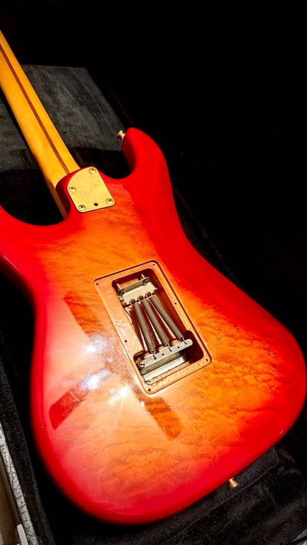 【激レア・ハードケース付】Fender Japan STR-75