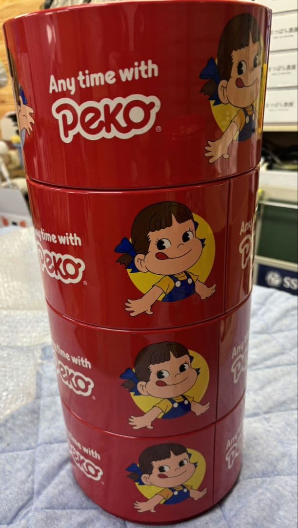 希少 不二家 ペコちゃん ポコちゃん　スツール缶　ペール缶　バケツ缶　収納箱　赤