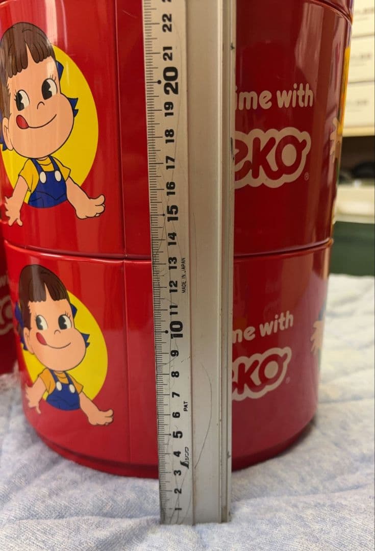 希少 不二家 ペコちゃん ポコちゃん　スツール缶　ペール缶　バケツ缶　収納箱　赤