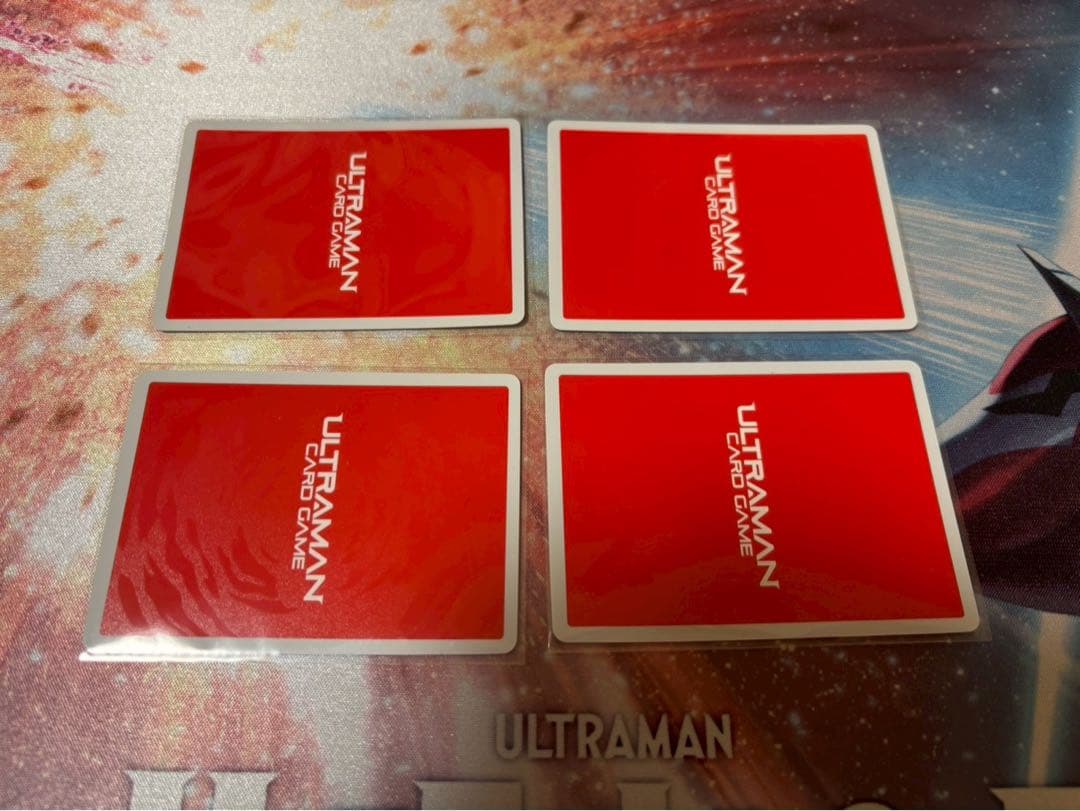 ウルトラマンカードゲーム　プロモ　英雄 ヒーロー　4枚セット