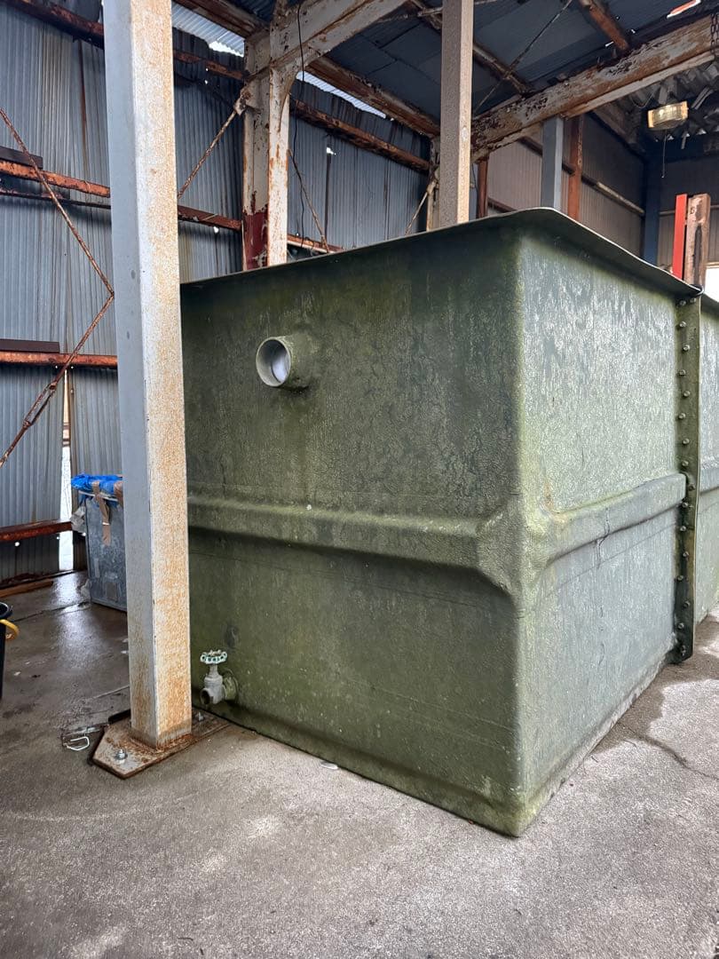 大型FRP 水槽　貯水槽