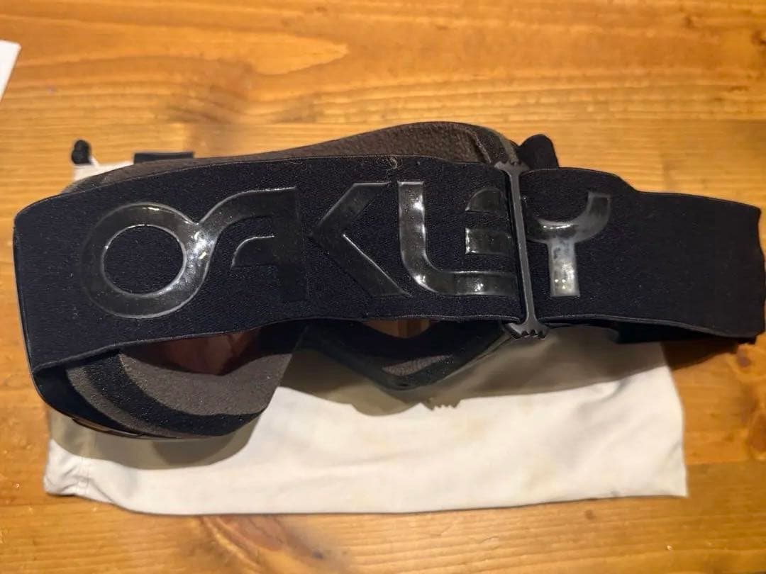 Oakley フライトデッキ ゴーグル 収納袋付き