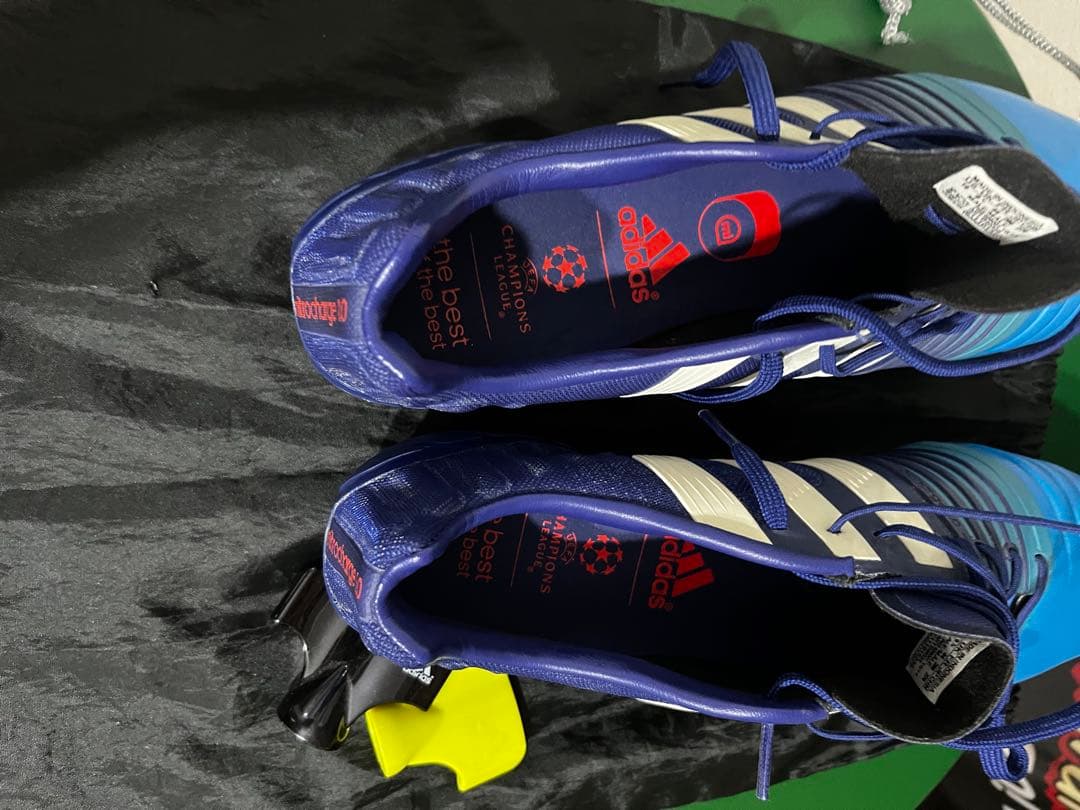 adidas ナイトロチャージ1.0