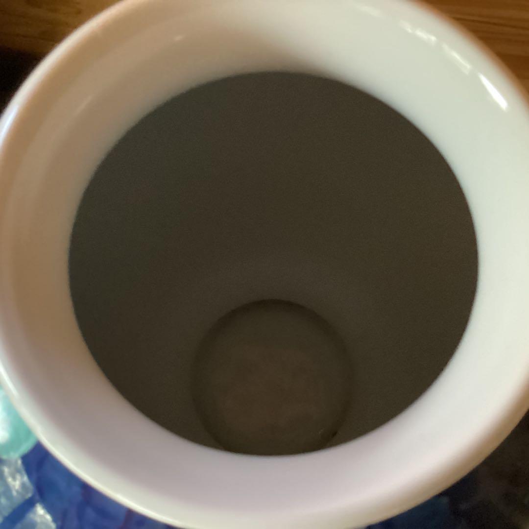 青と白の花柄大花瓶鍋島