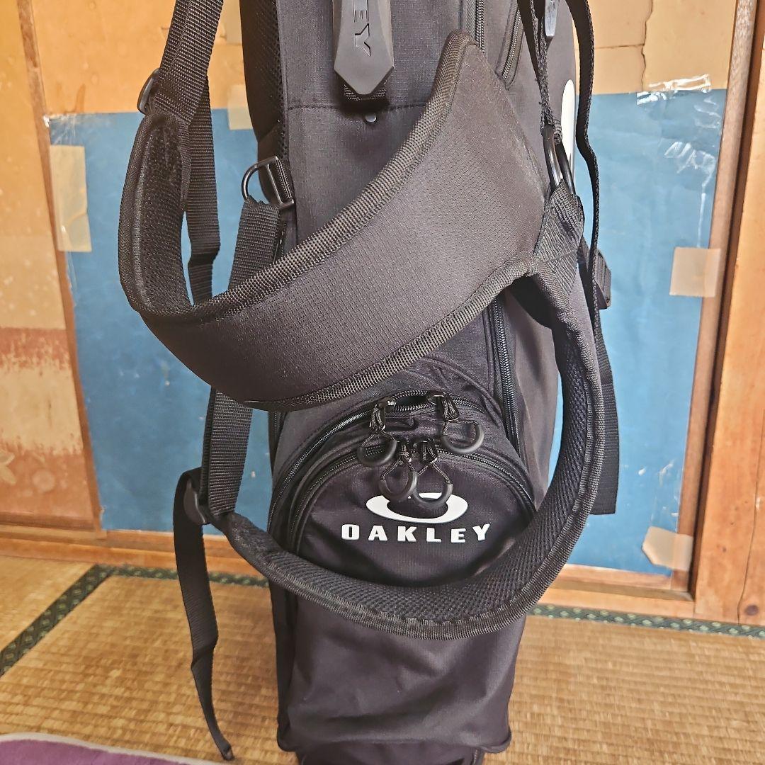 オークリー　スタンドキャディバッグ