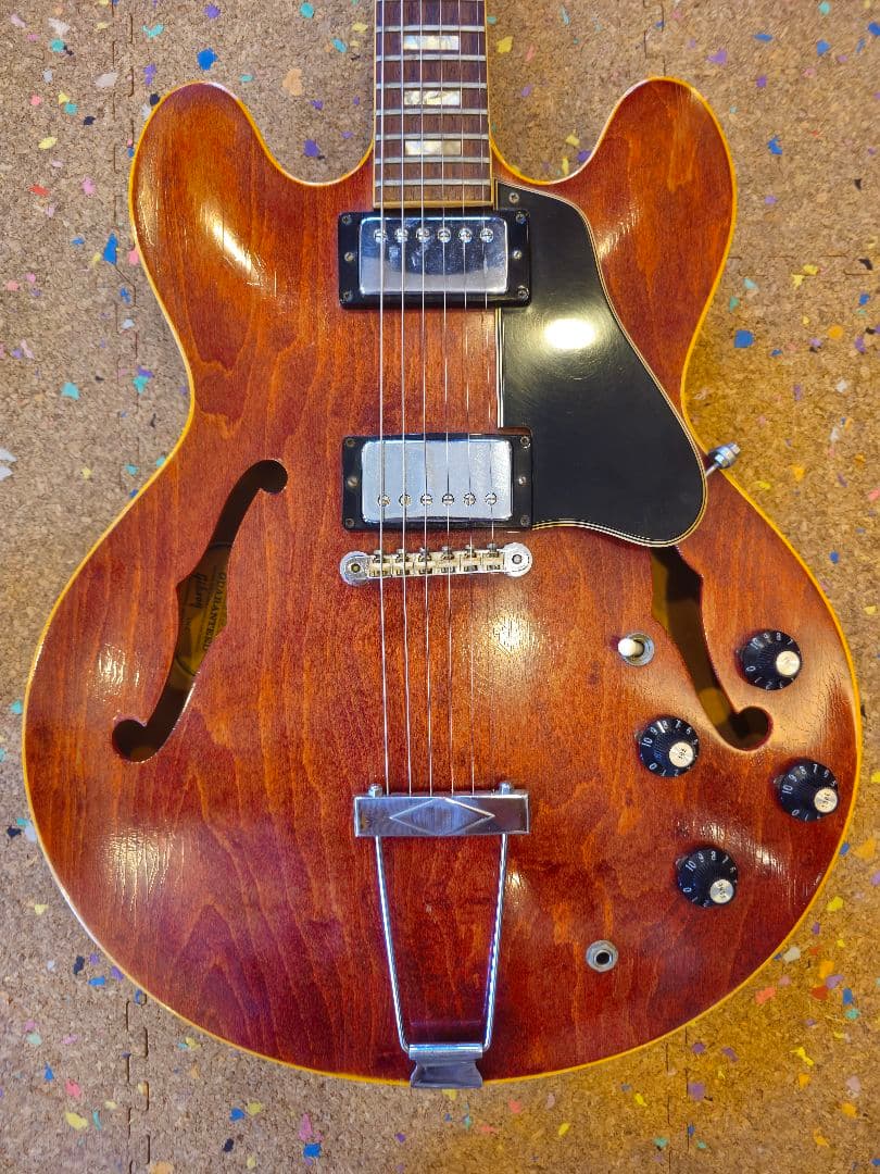 ヴィンテージGibson1970−72年製 ES-335TDCハードケース付き