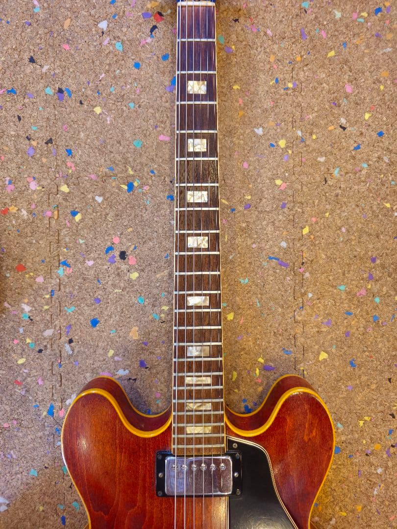 ヴィンテージGibson1970−72年製 ES-335TDCハードケース付き