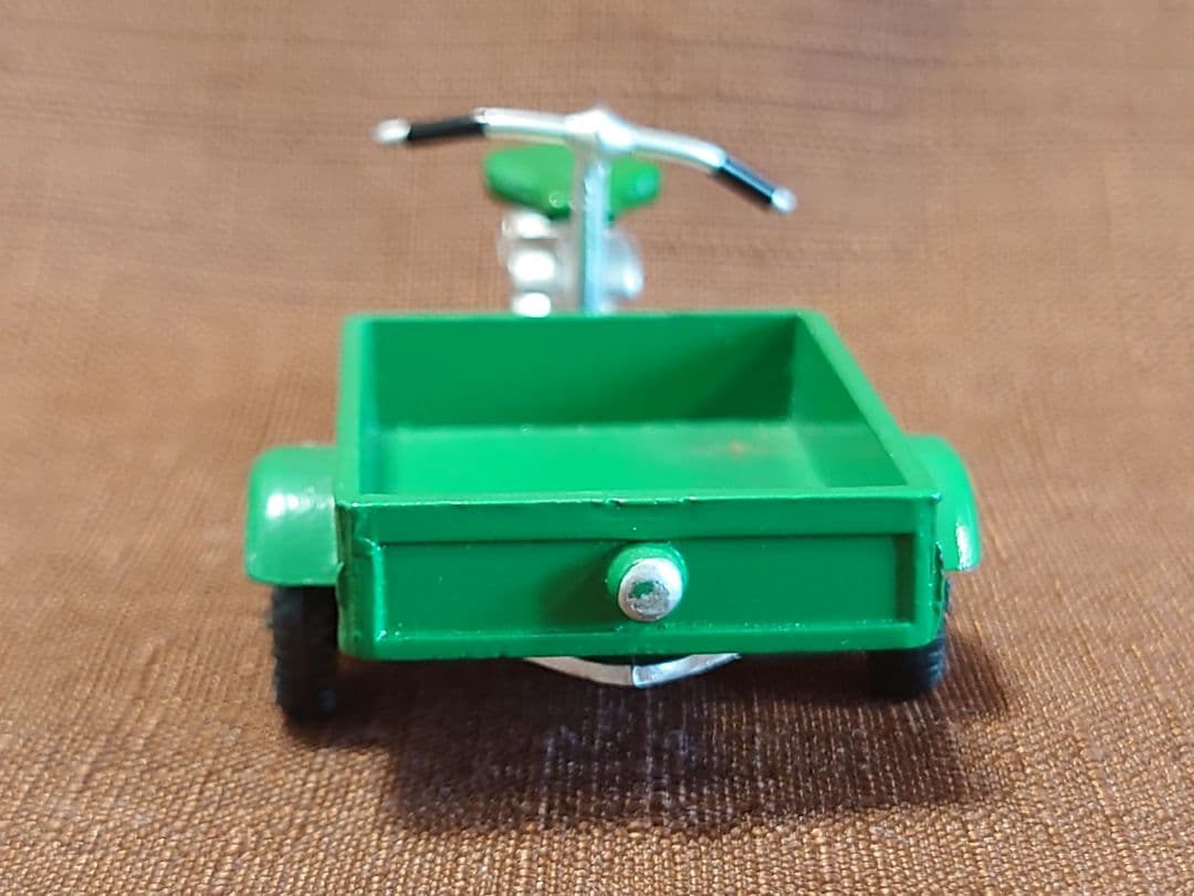 Dalia Vespa 1397(グリーン)