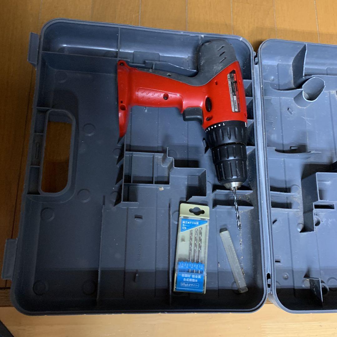 リョウビドリル、