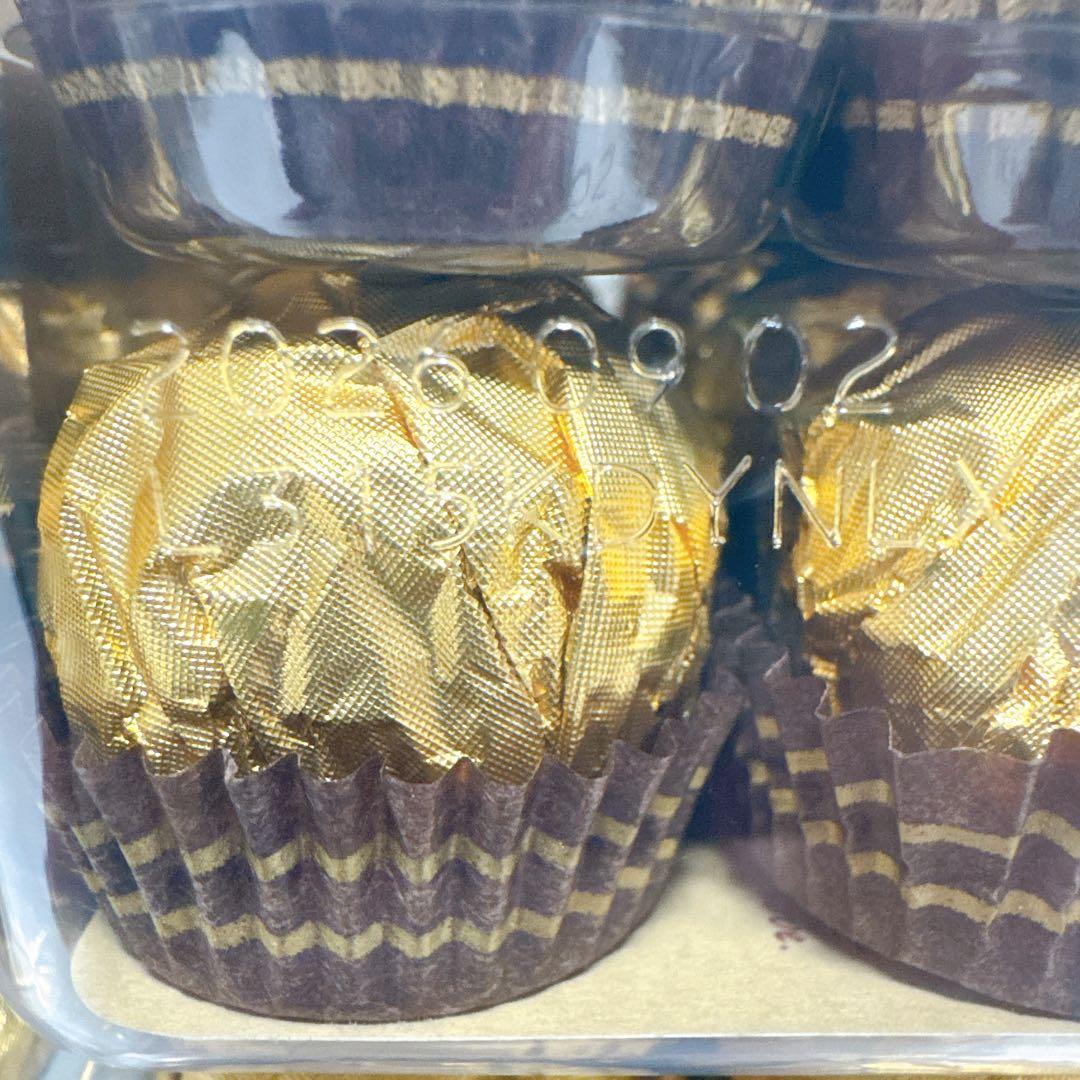 【絶品✨】フェレロロシェ チョコレート 16粒入×10箱セット（160粒）お菓子