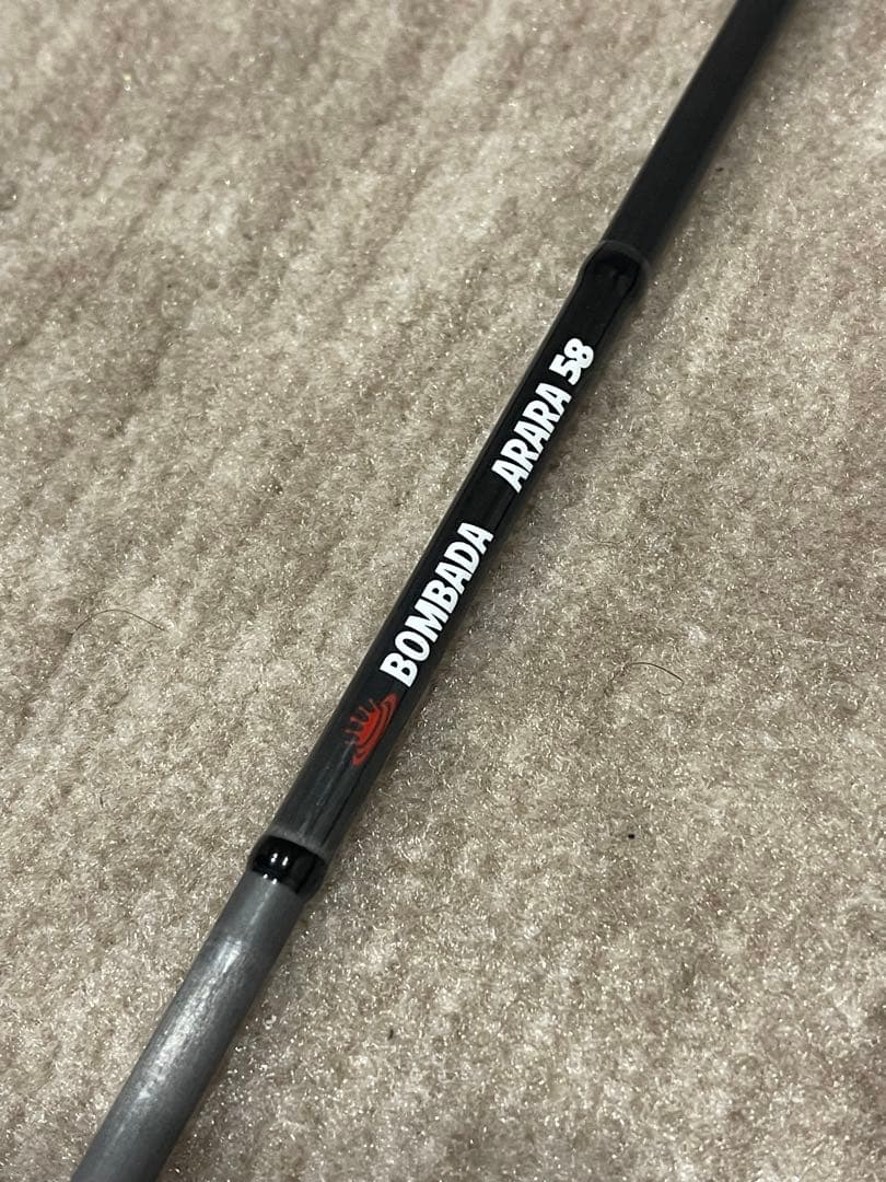 ボンバダ BOMBADA アラーラ58 ARARA 58