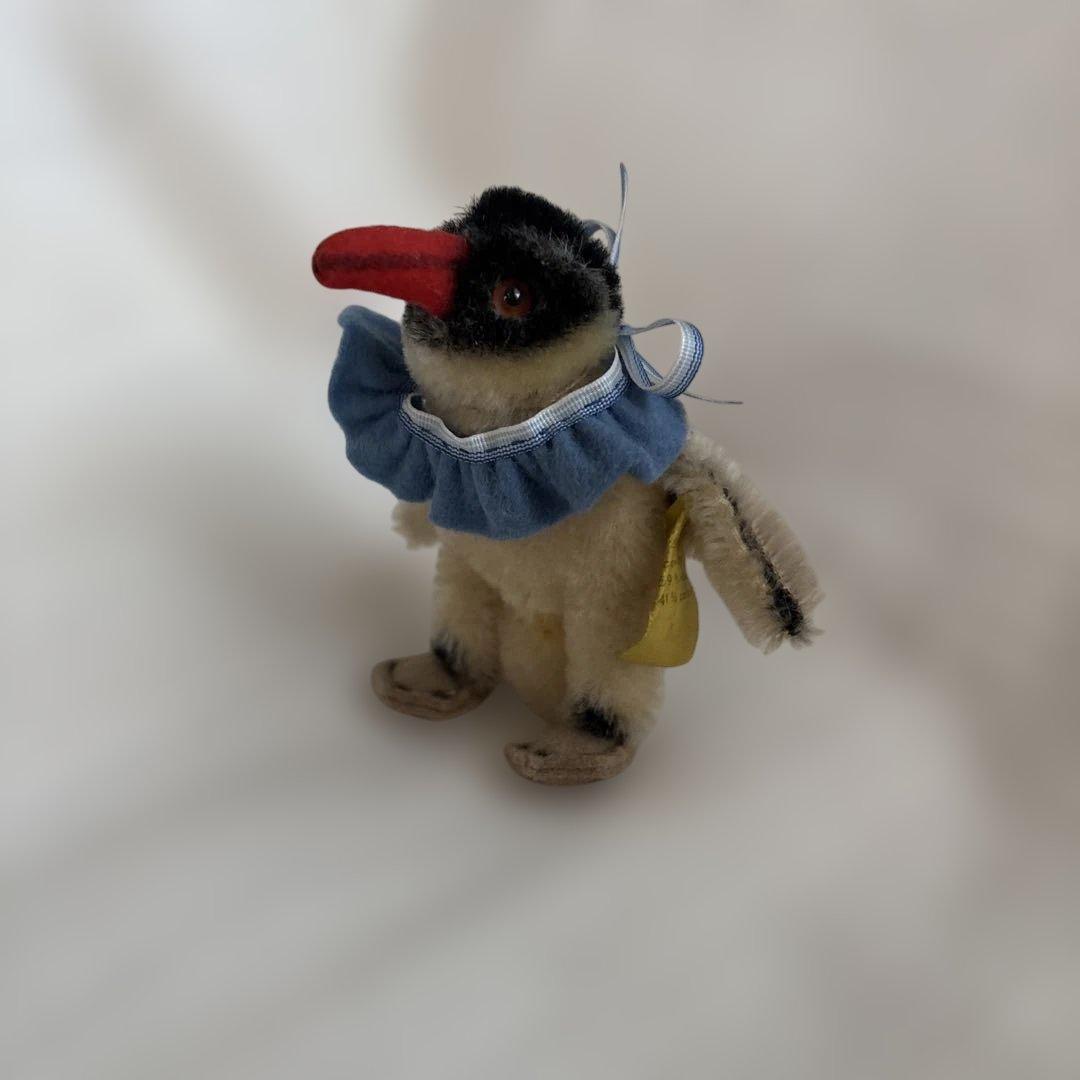 シュタイフ 小さなペンギンのぬいぐるみ